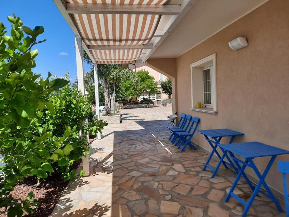 Anthos Casa Vacanze Sant'Omero Ngoại thất bức ảnh