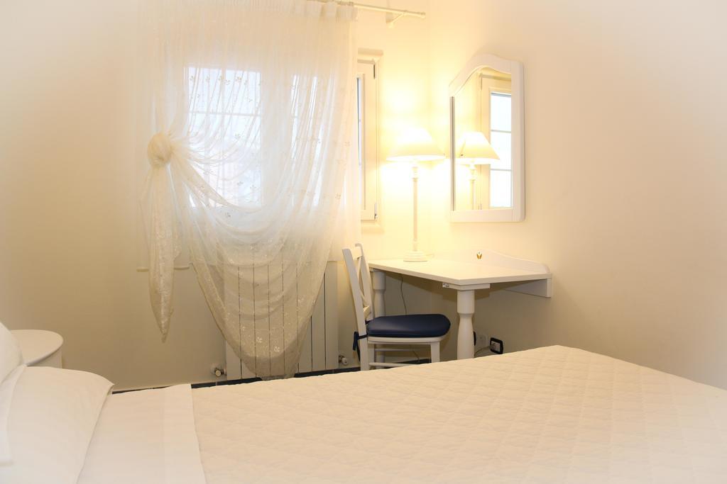 Anthos Casa Vacanze Sant'Omero Ngoại thất bức ảnh