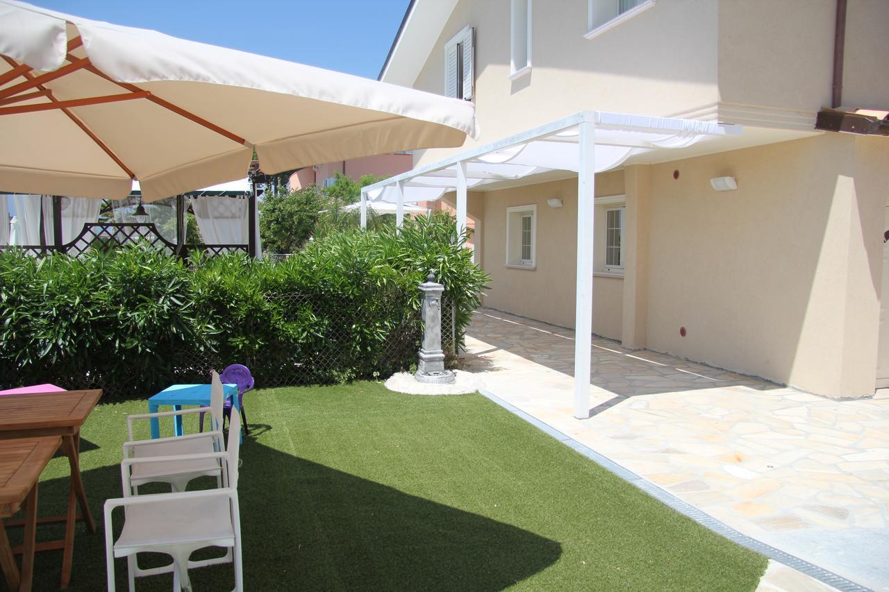 Anthos Casa Vacanze Sant'Omero Ngoại thất bức ảnh